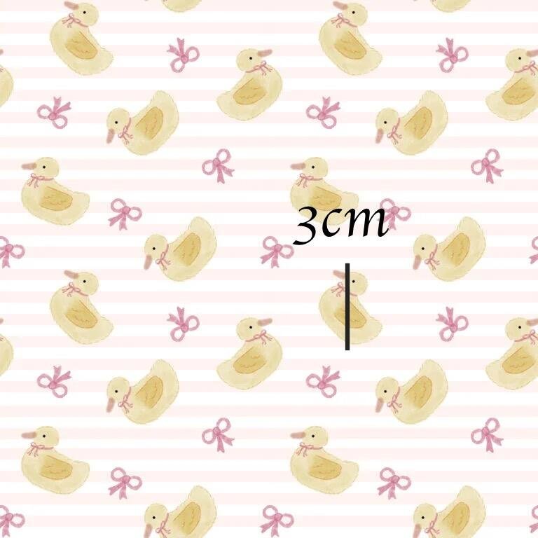 Small_Duckling_Bow_FayeBDoodles-768x768.jpg
