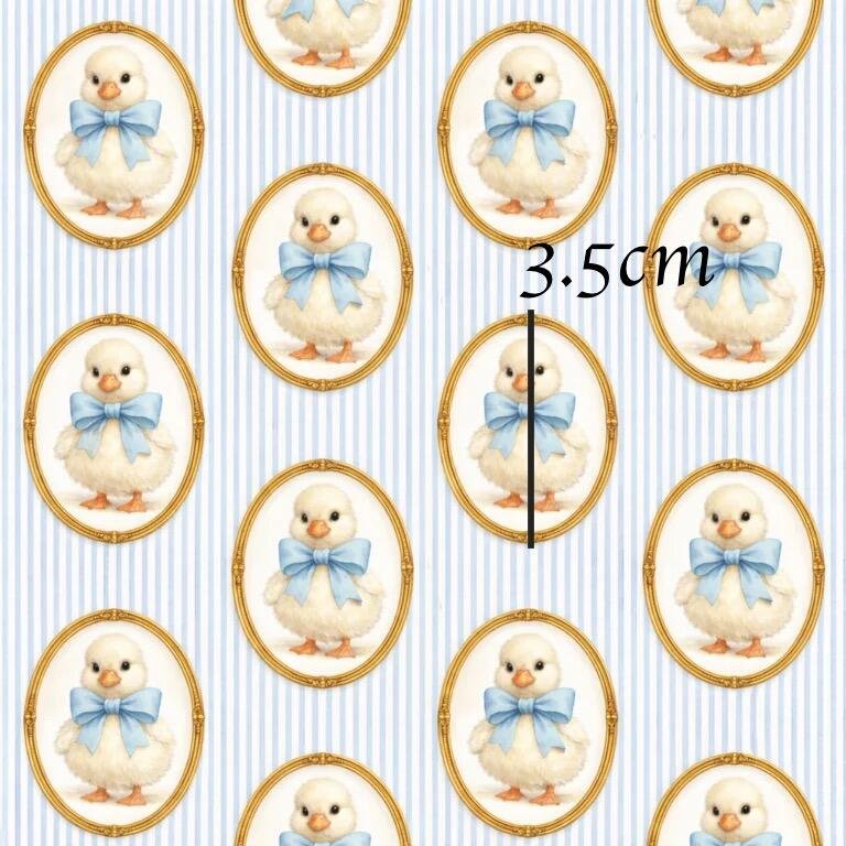Fluffy-goslings-in-gold-frames-768x768.png
