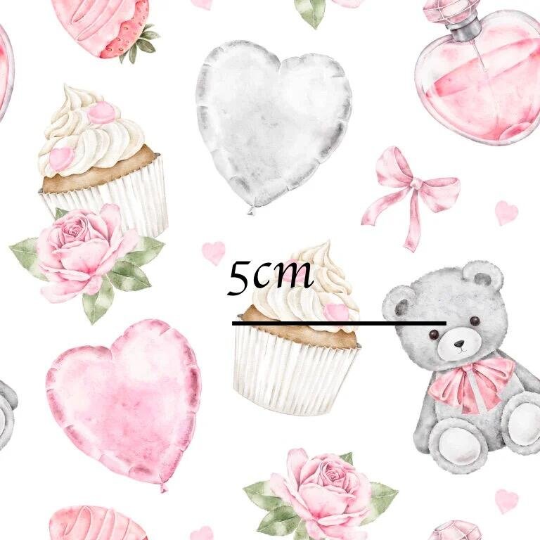 Saint-Valentines_Day_Watercolor-cupcakes-and-teddy-Bear-768x768.jpg